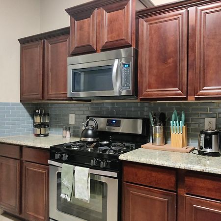 Wonderful, Plush & Luxurious 3 Bed Room Home El Paso Exteriör bild