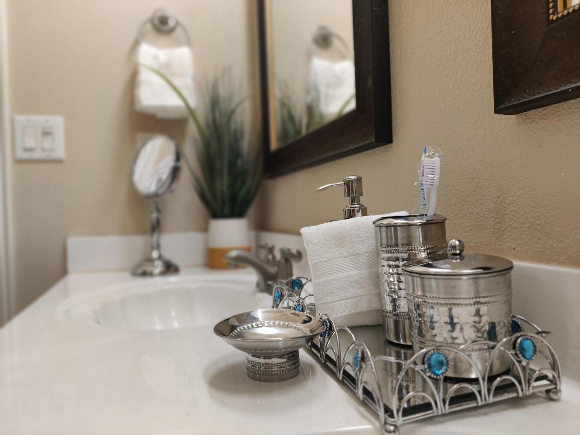 Wonderful, Plush & Luxurious 3 Bed Room Home El Paso Exteriör bild