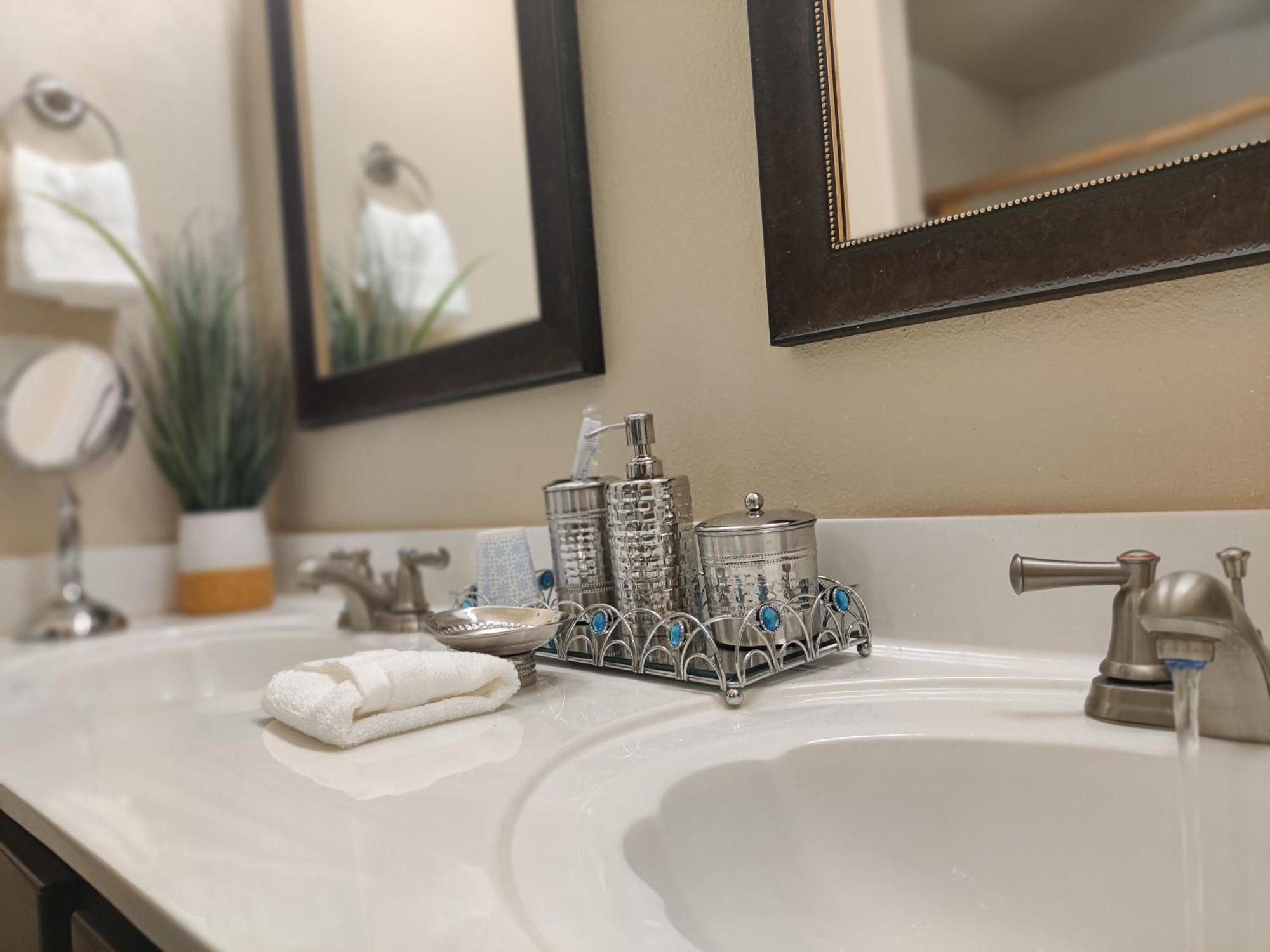 Wonderful, Plush & Luxurious 3 Bed Room Home El Paso Exteriör bild