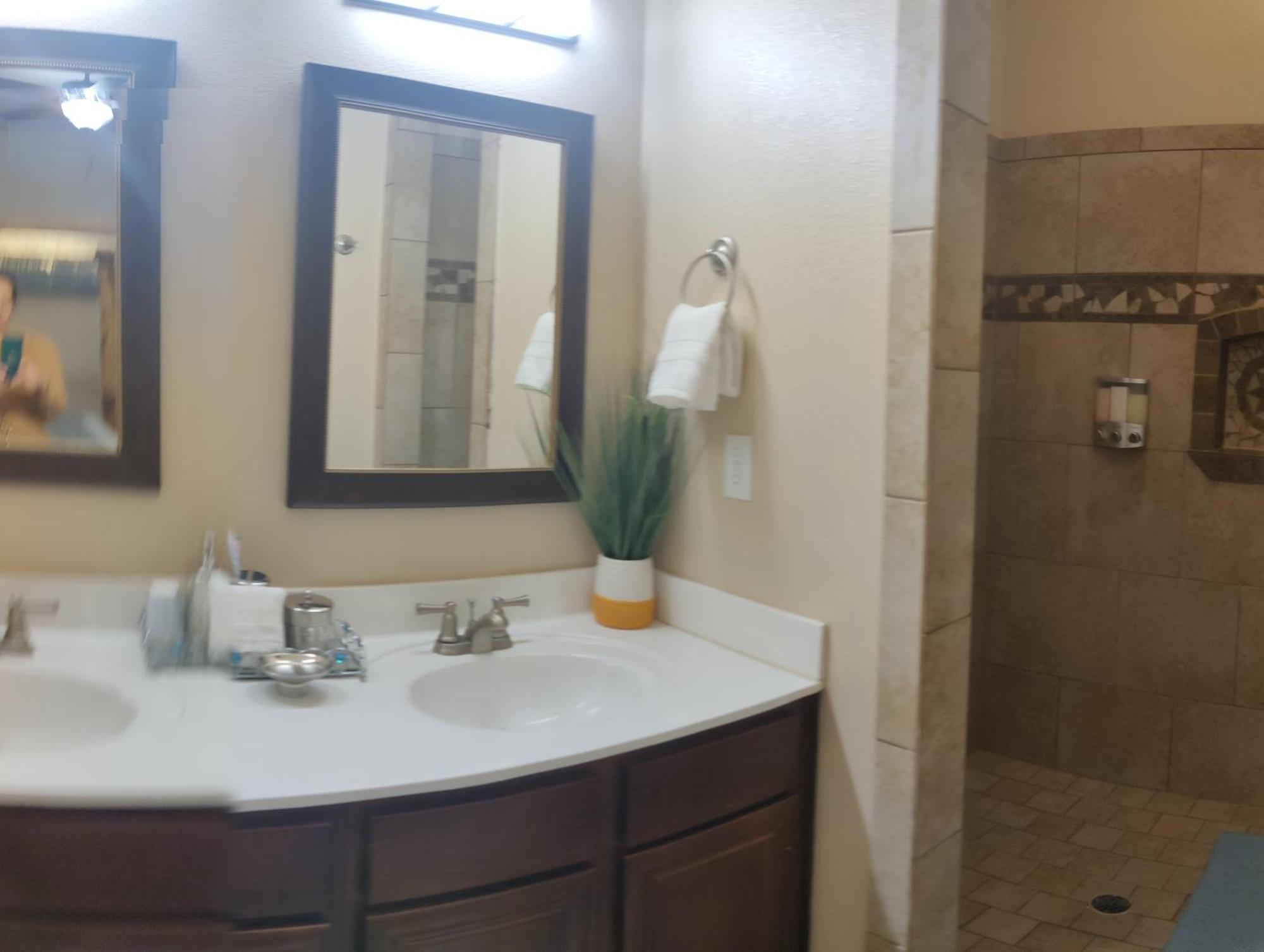 Wonderful, Plush & Luxurious 3 Bed Room Home El Paso Exteriör bild